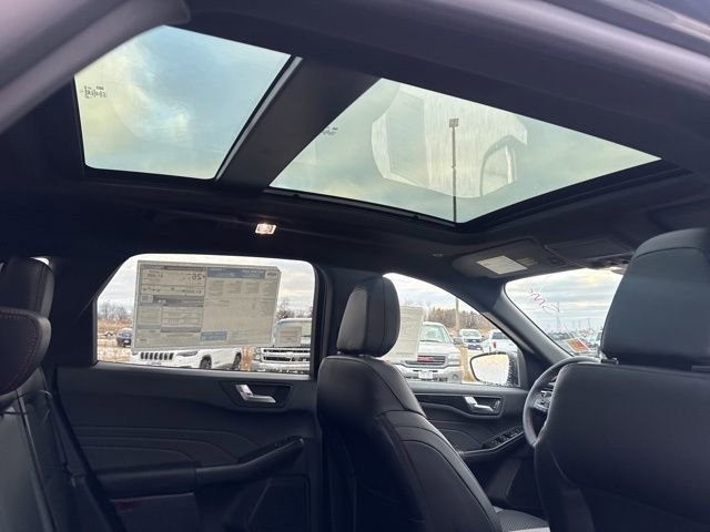 New 2026 Ford Escape ST-Line Select w/ Equipment Group 401A image 16