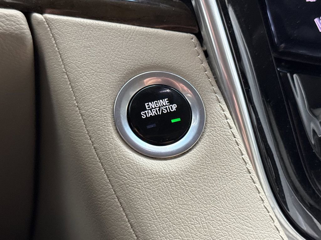 Used 2019 Cadillac Escalade Premium Luxury AWD/4WD image 24