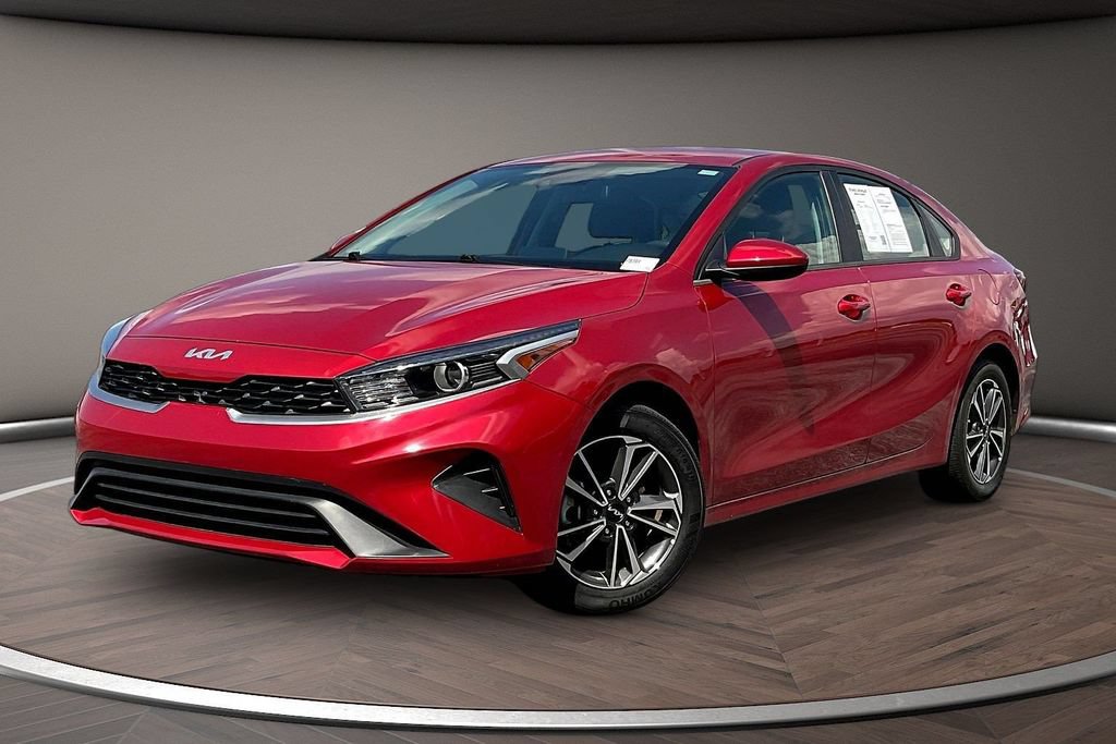Used 2024 Kia Forte LXS FWD image 3