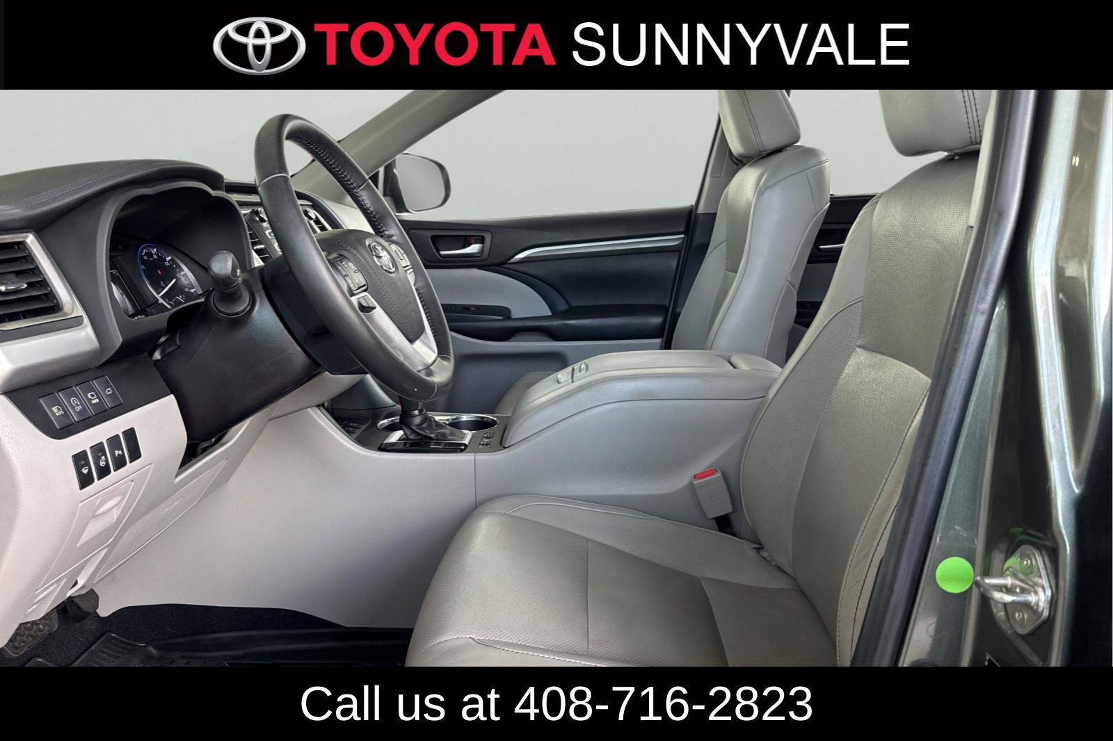 Used 2019 Toyota Highlander Limited Platinum AWD/4WD image 13