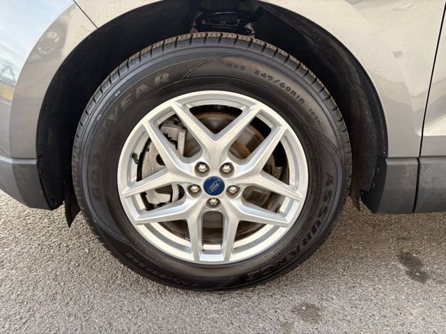 Used 2022 Ford Edge SEL image 6
