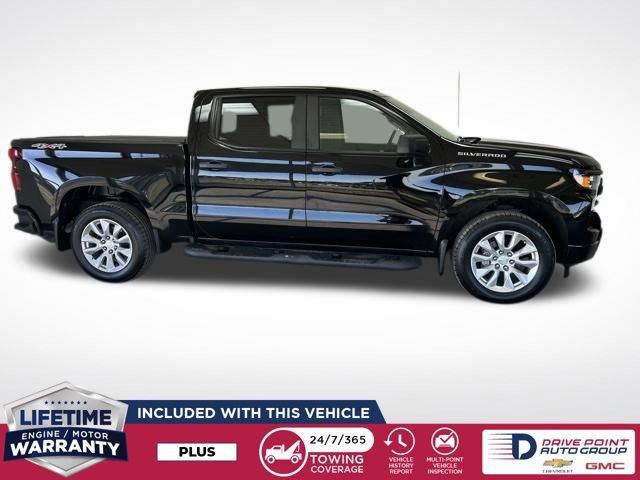 Used 2022 Chevrolet Silverado 1500 Custom AWD/4WD image 2