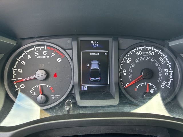 Used 2022 Toyota Tacoma SR image 30
