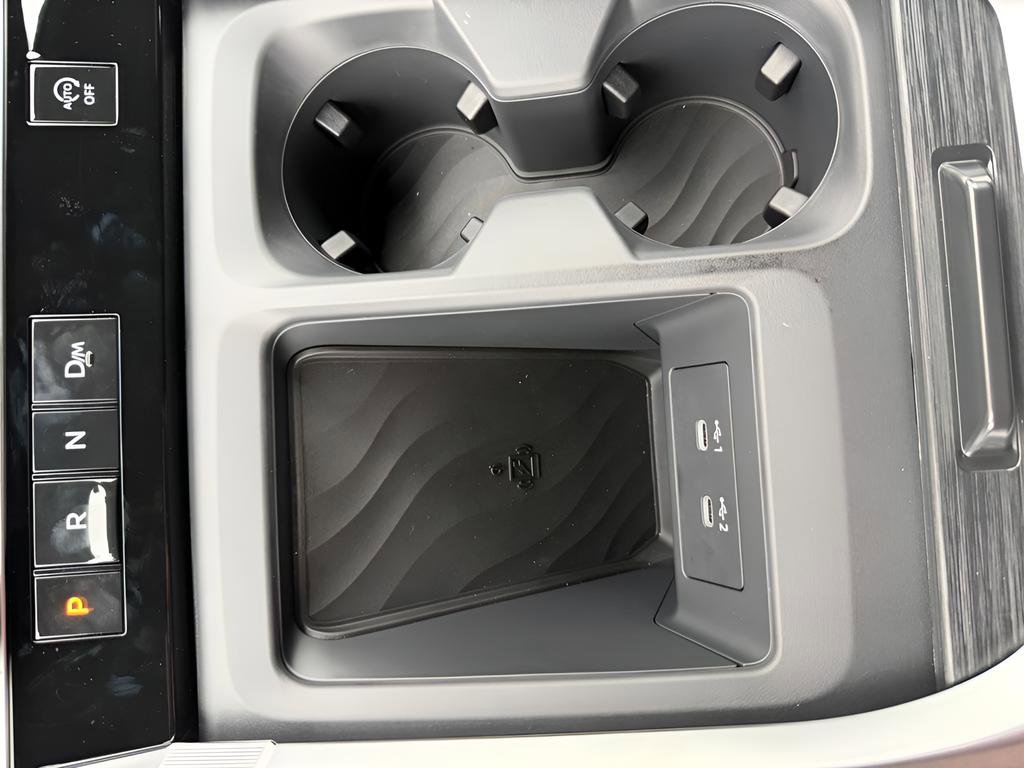 New 2026 Nissan Armada SL w/ Captain's Chari Seat Package image 33