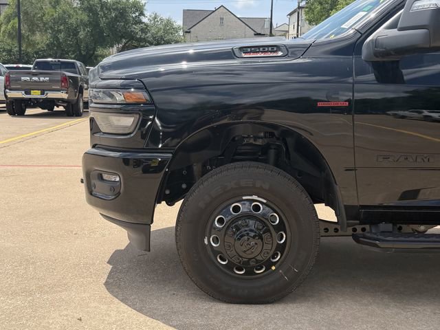 New 2026 RAM 3500 Big Horn AWD/4WD image 9