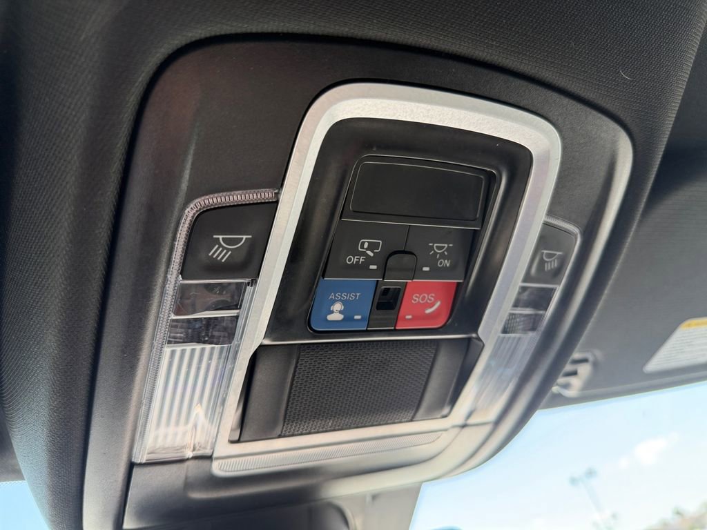Used 2024 RAM 1500 Laramie image 21