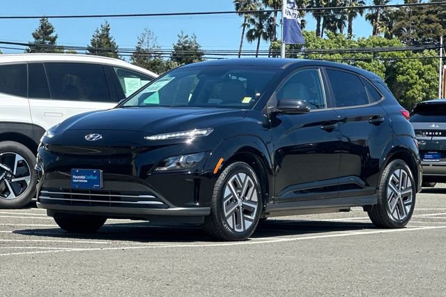 Certified 2023 Hyundai Kona SE FWD image 11