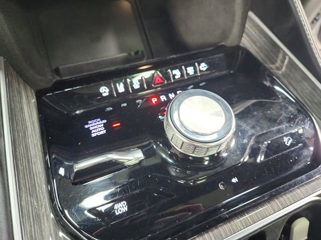 Used 2022 Jeep Wagoneer Series III w/ Premium Group I image 26