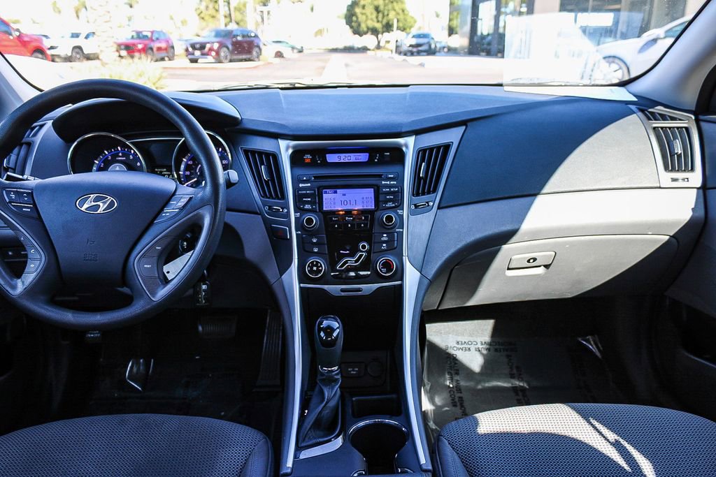 Used 2013 Hyundai Sonata GLS w/ Popular Equipment Pkg image 12