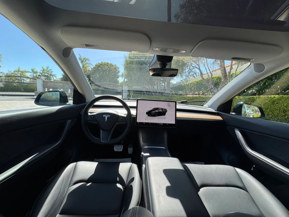 Used 2023 Tesla Model Y Performance AWD/4WD image 20