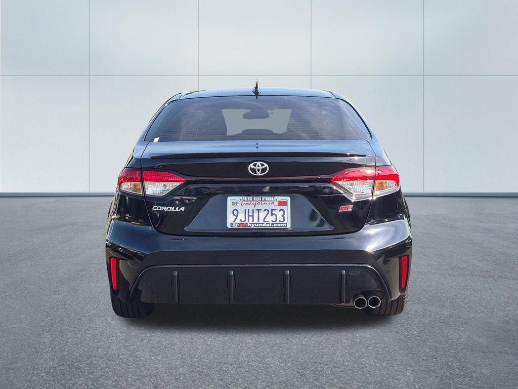 Used 2024 Toyota Corolla SE w/ SE Premium Package FWD image 5