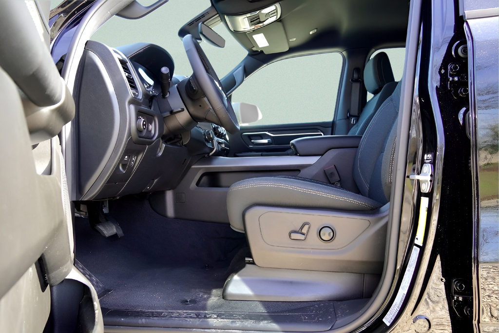 New 2026 RAM 1500 Lone Star AWD/4WD image 26