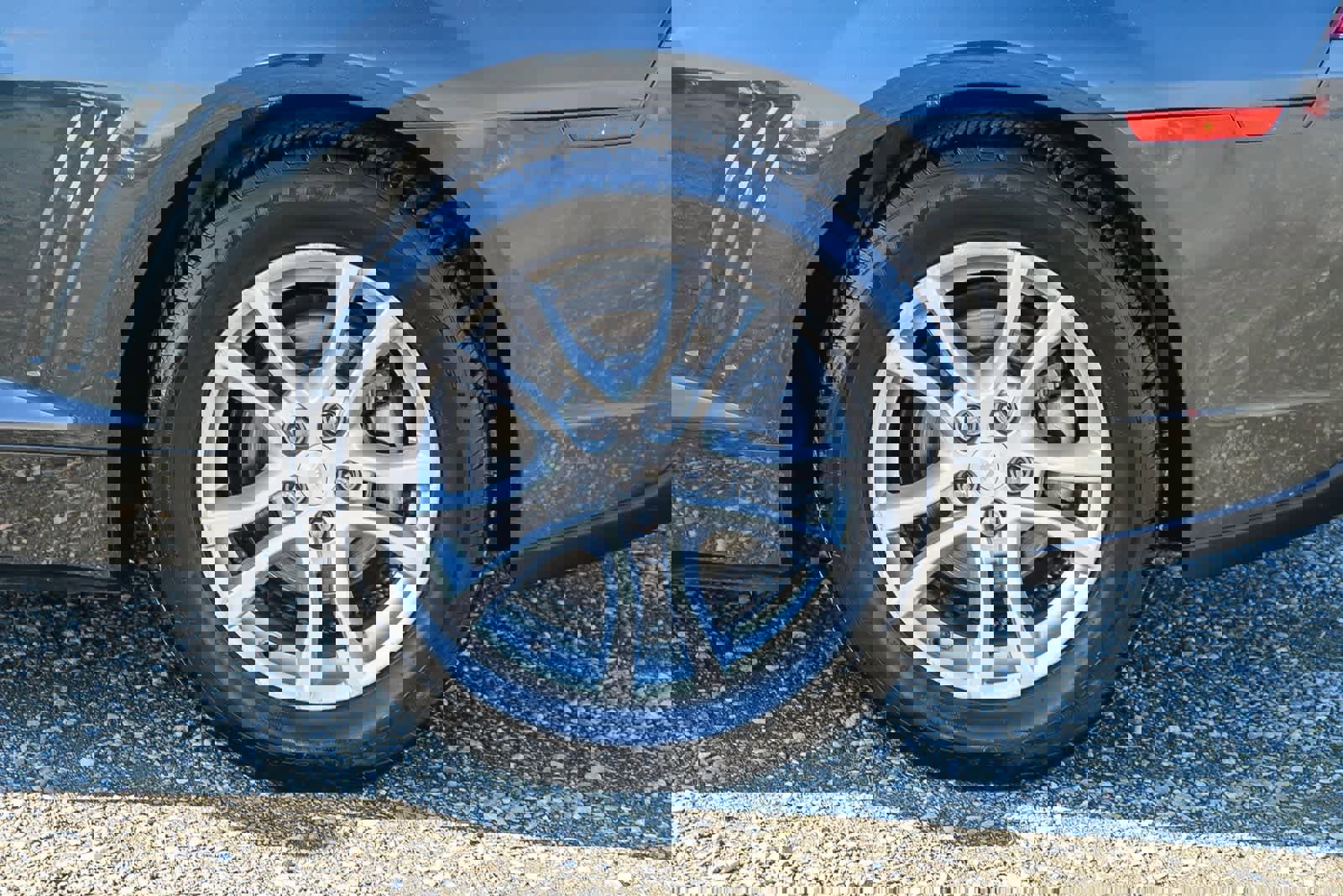 Used 2014 Chevrolet Camaro LS image 10