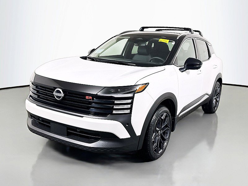 New 2026 Nissan Kicks SR w/ Interior Electronics Package AWD/4WD image 3
