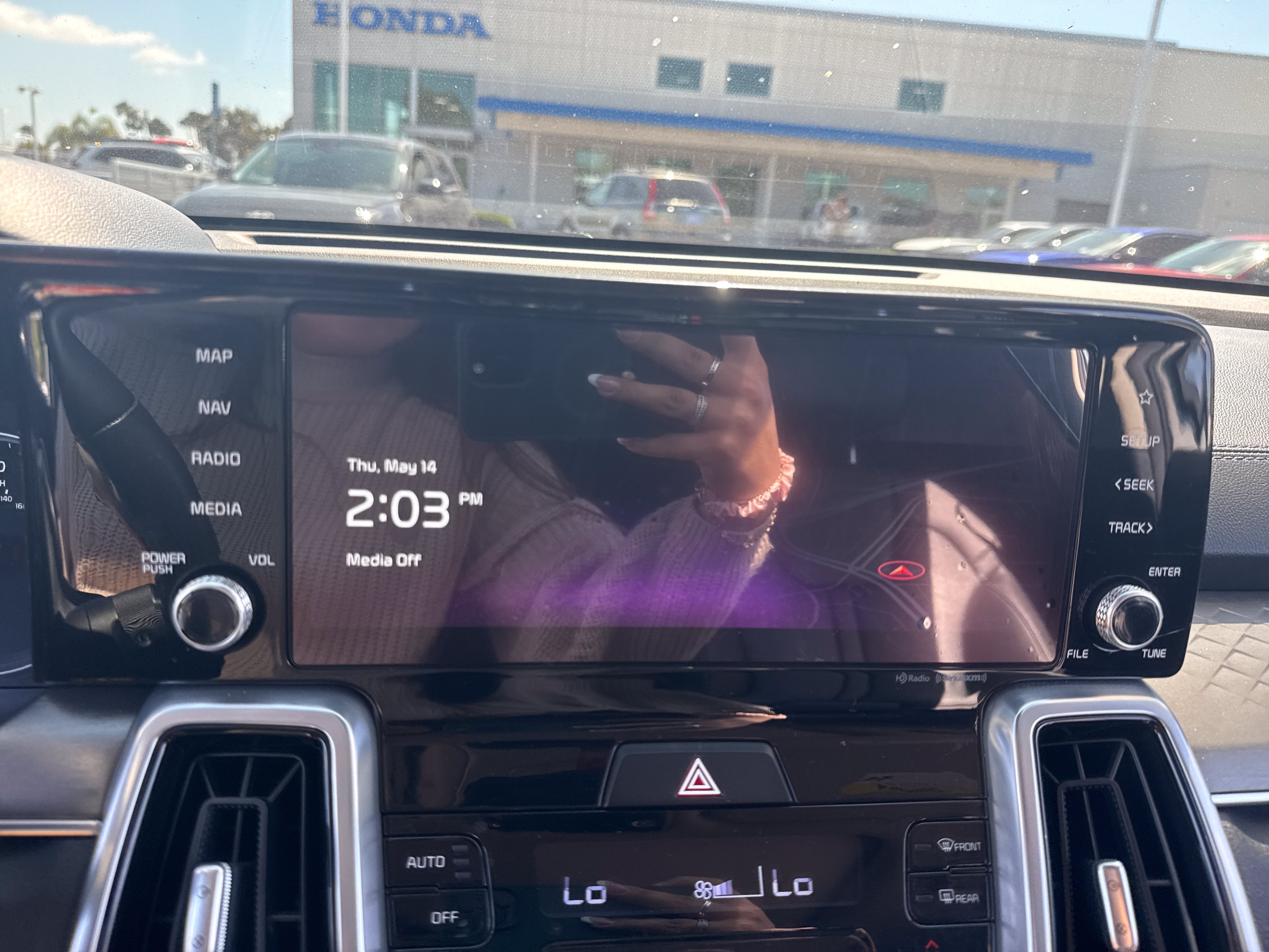 Used 2022 Kia Sorento SX FWD image 28
