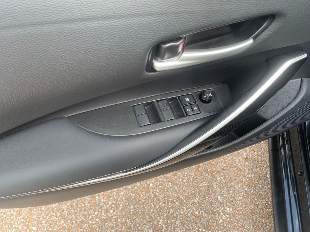 Used 2023 Toyota Corolla XLE image 10
