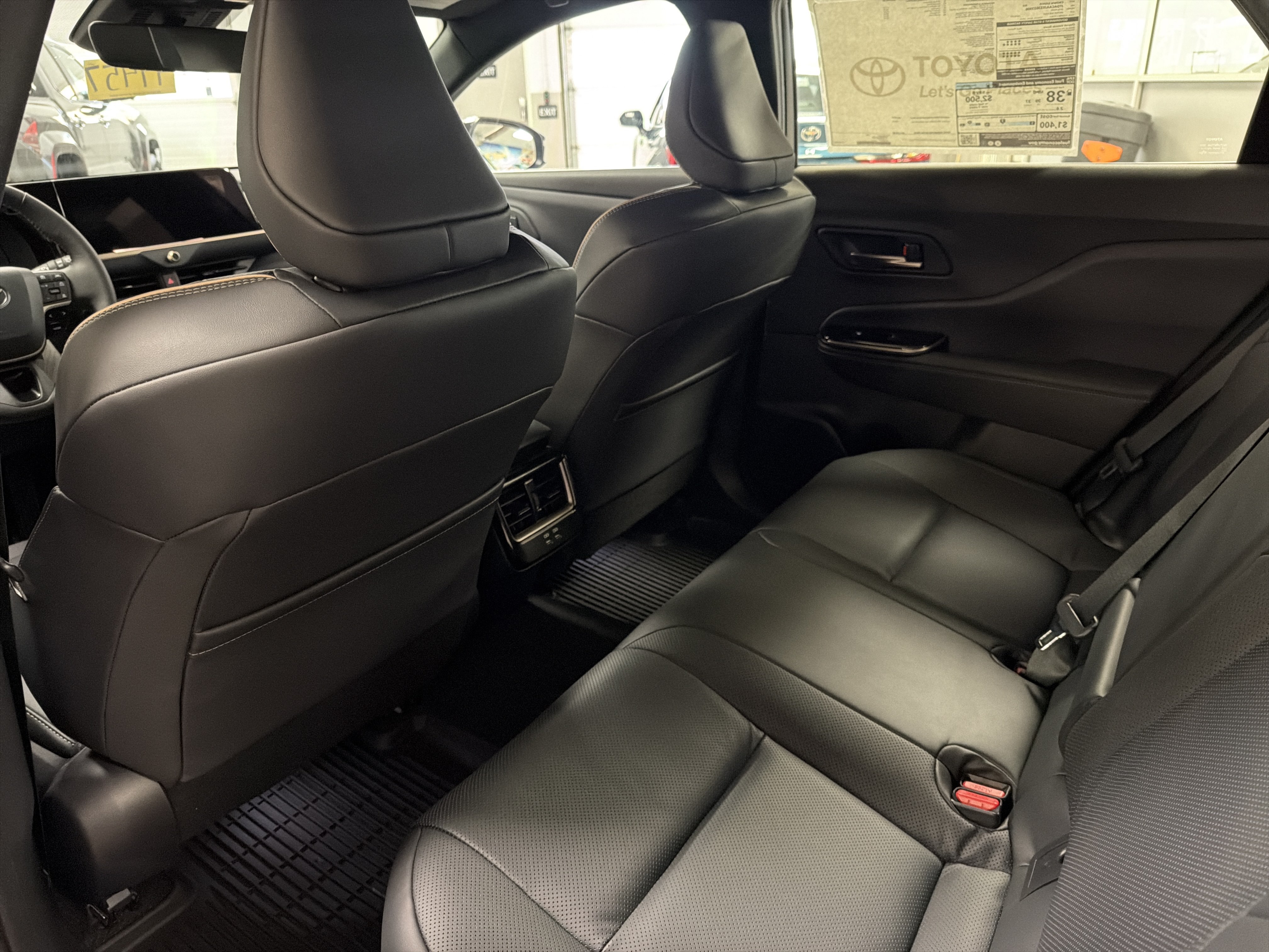 New 2025 Toyota Crown Signia AWD/4WD image 25