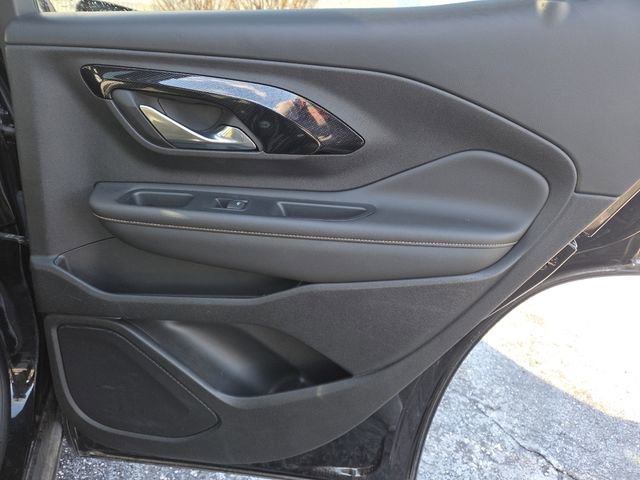 Used 2022 GMC Terrain AT4 image 27