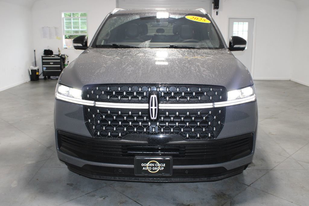 Used 2025 Lincoln Navigator Black Label AWD/4WD image 65