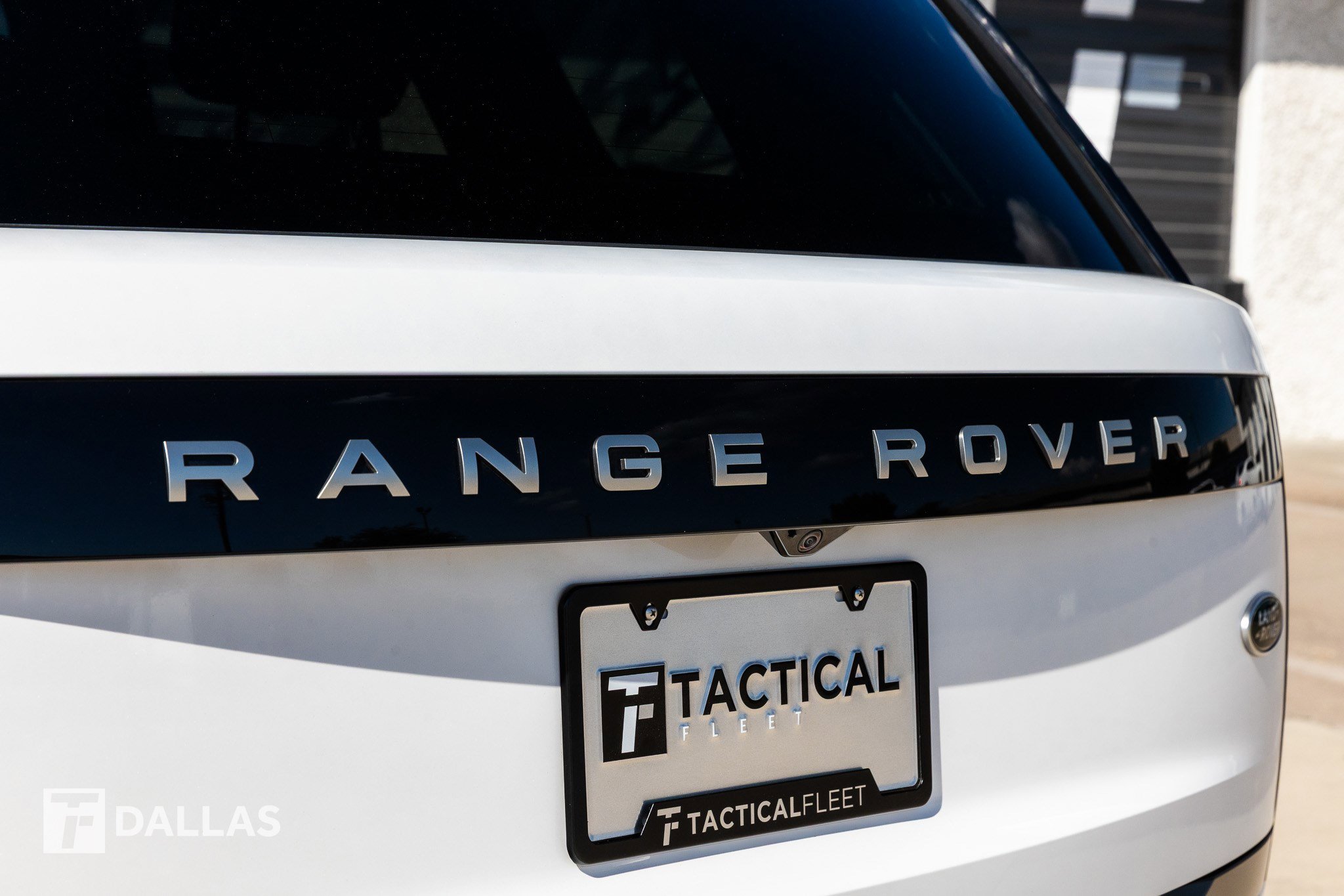 Used 2023 Land Rover Range Rover SE image 13