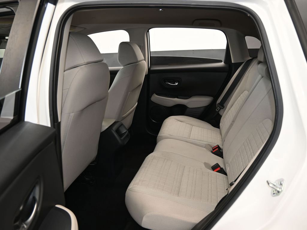 Used 2023 Honda HR-V LX image 18