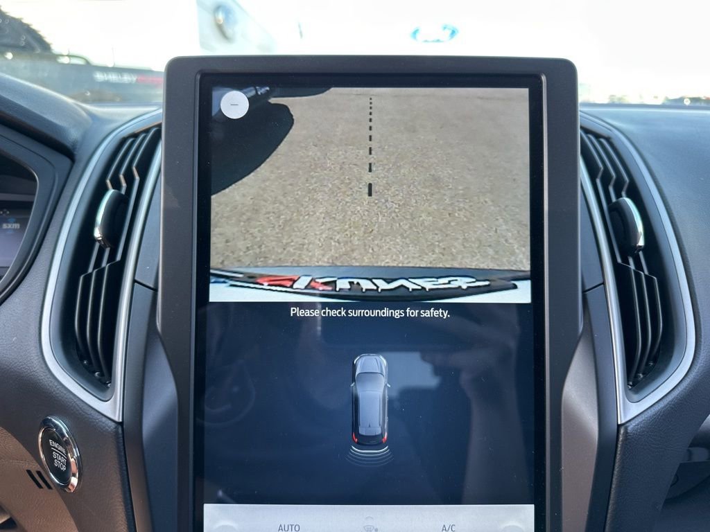 Used 2024 Ford Edge SEL image 47