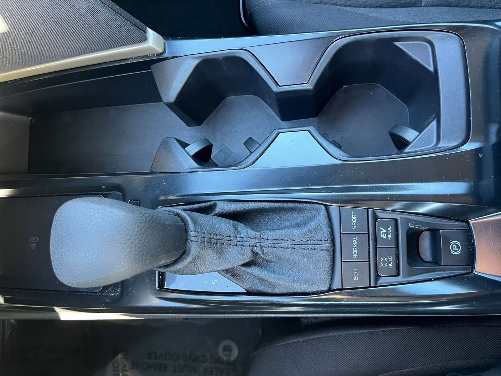 Used 2025 Toyota Camry LE image 36