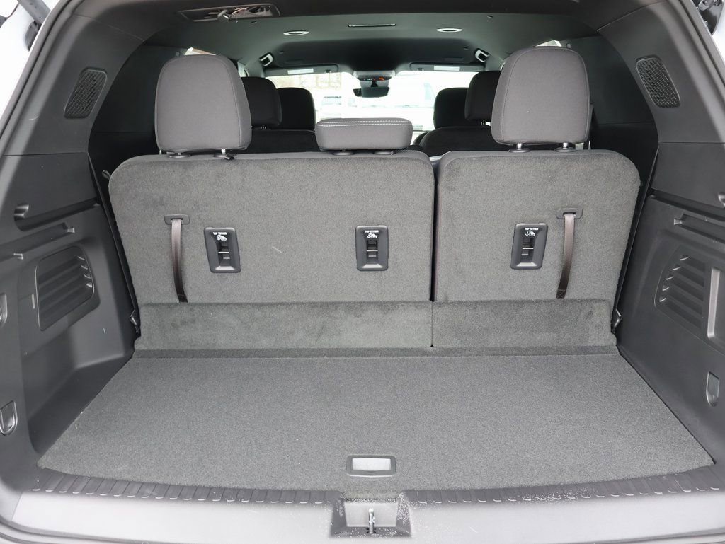 New 2026 Chevrolet Traverse LT w/ Midnight/Sport Edition image 29