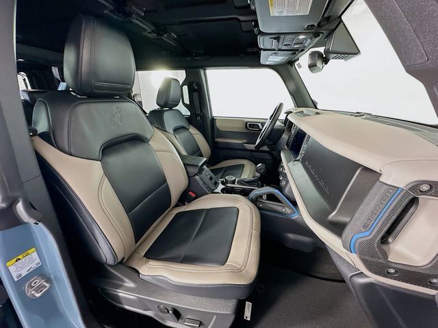 Used 2023 Ford Bronco Wildtrak image 27
