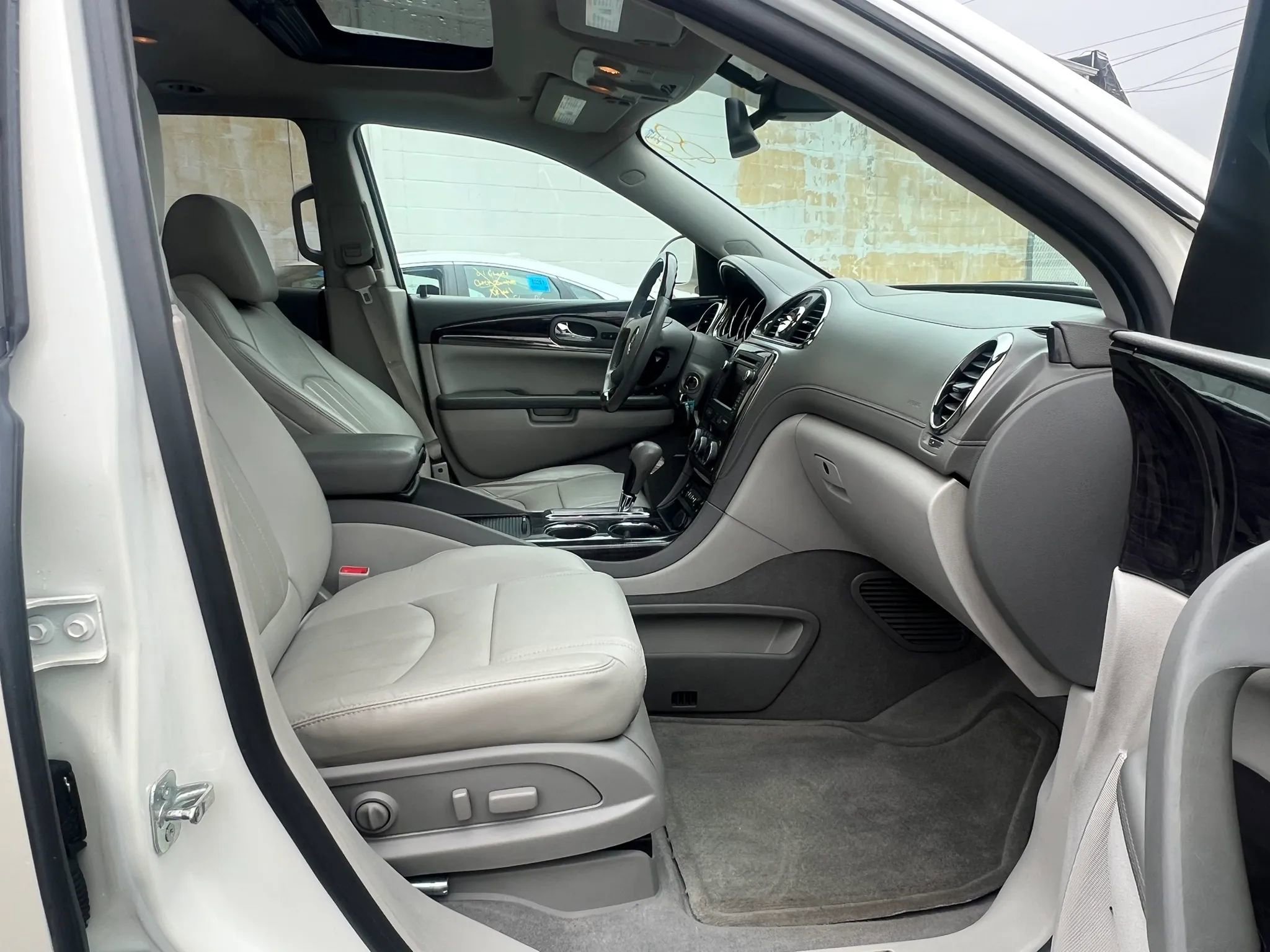 Used 2015 Buick Enclave Leather w/ Trailering Package AWD/4WD image 35