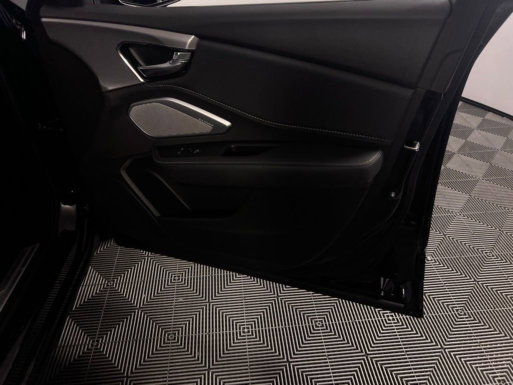 Used 2023 Acura RDX w/ Technology Package image 34