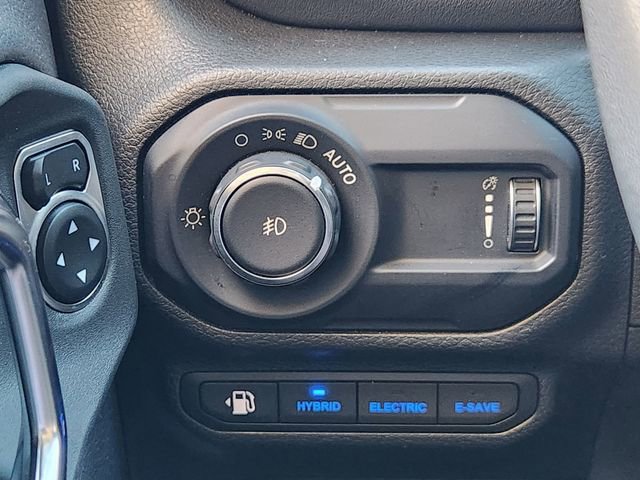 Certified 2023 Jeep Wrangler Unlimited Sahara image 20