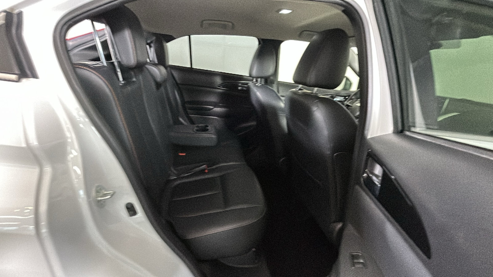 Used 2018 Mitsubishi Eclipse Cross SEL AWD/4WD image 29