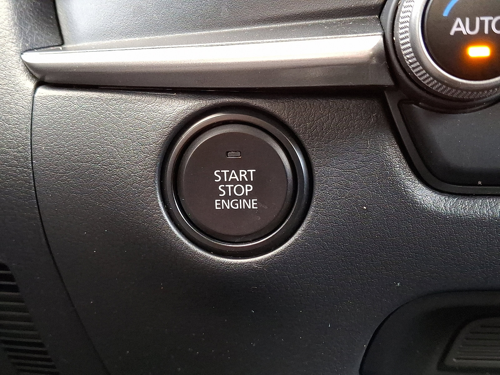 Used 2023 MAZDA CX-30 AWD 2.5 S w/ Select Package image 24