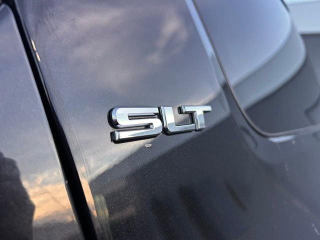 Used 2019 GMC Acadia SLT w/ LPO, Floor Liner Package image 10