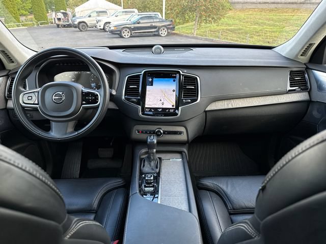 Used 2021 Volvo XC90 T6 Inscription w/ Lounge Package AWD/4WD image 8