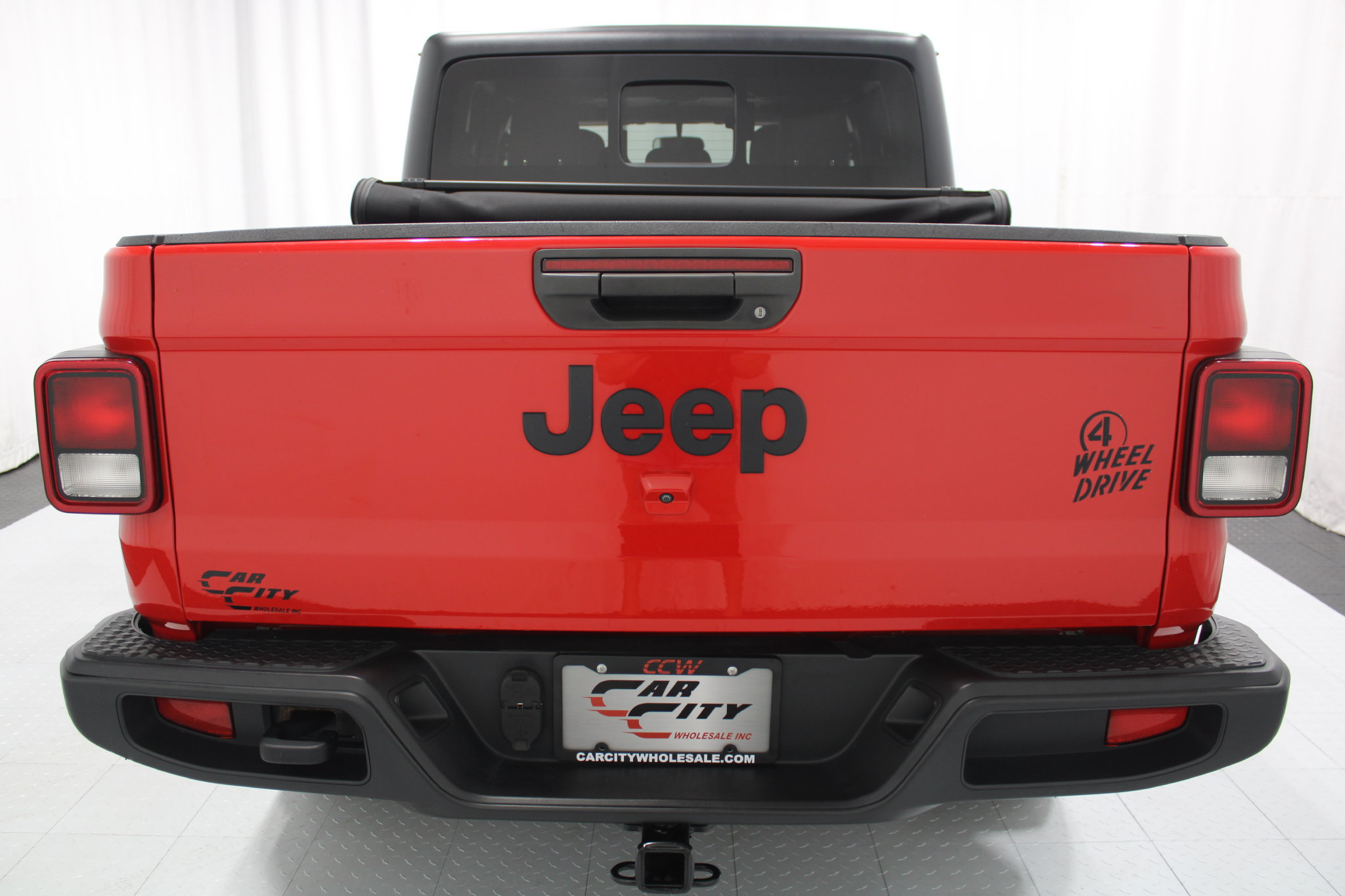 Used 2021 Jeep Gladiator Sport AWD/4WD image 7