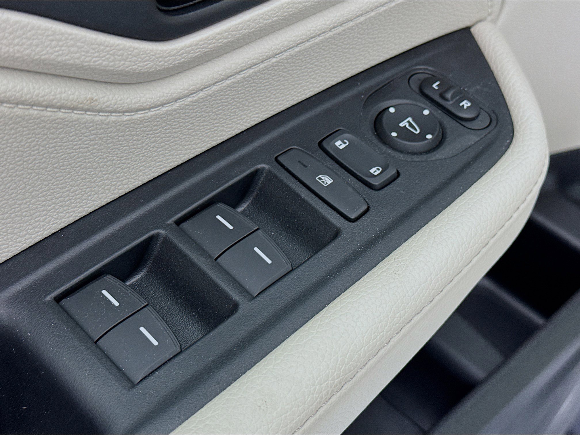 New 2026 Honda Odyssey EX-L image 17