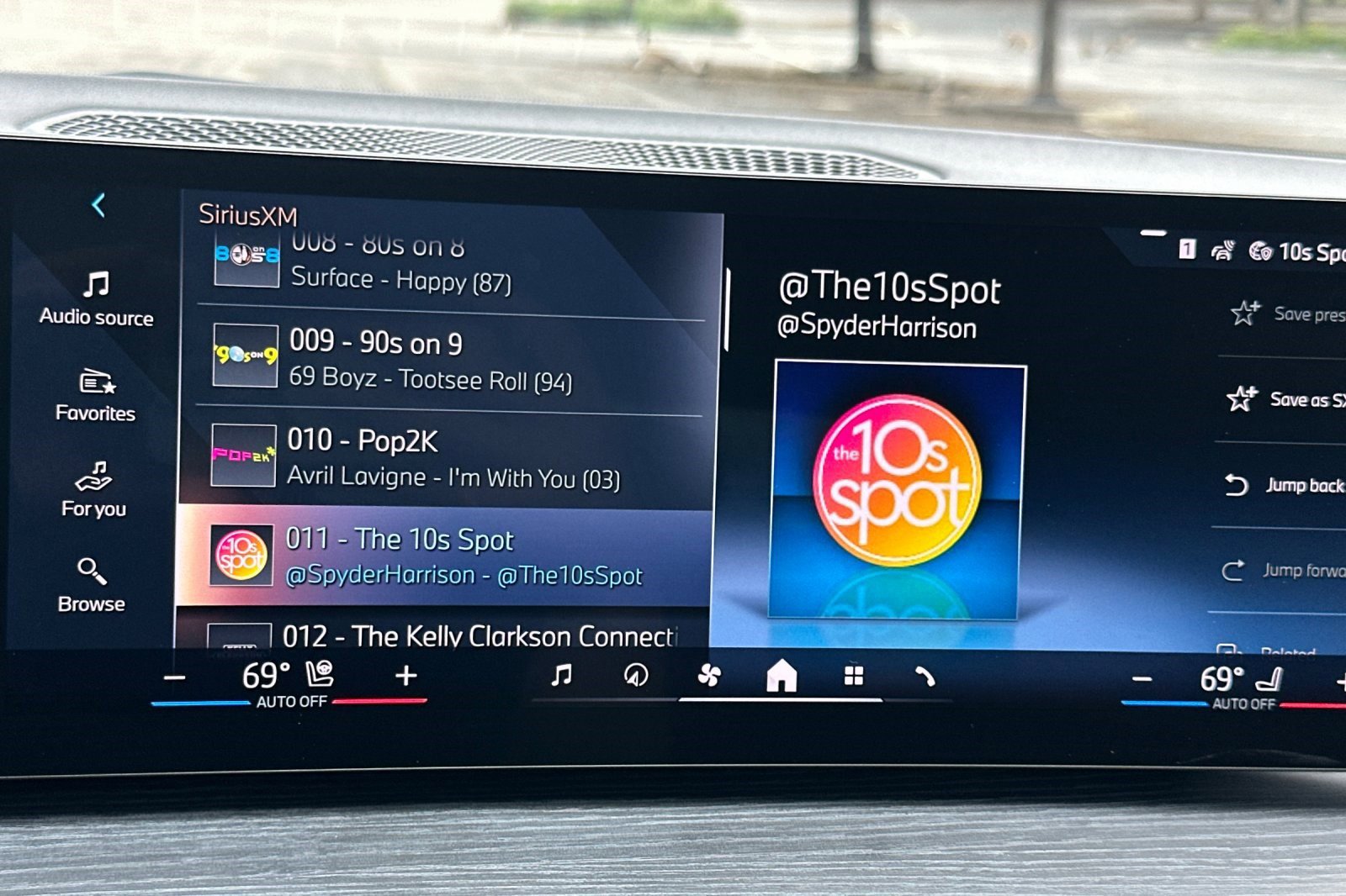 Used 2025 BMW 430i w/ Premium Package image 23