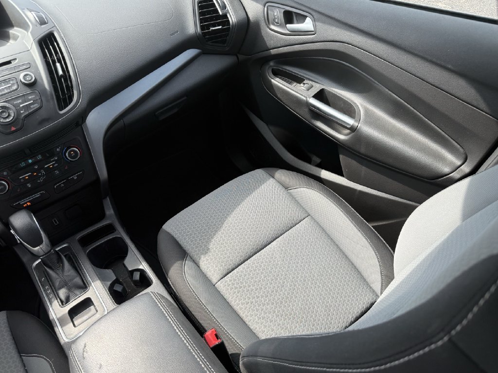 Used 2018 Ford Escape SE AWD/4WD image 28
