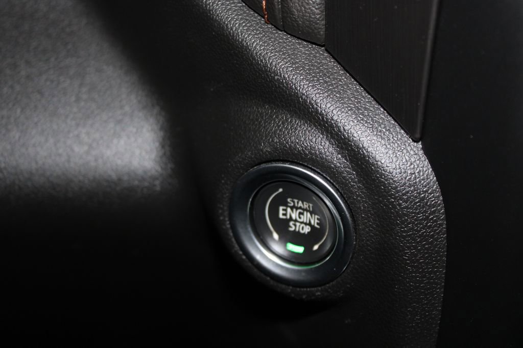 Used 2022 GMC Sierra 2500 AT4 w/ AT4 Preferred Package image 28