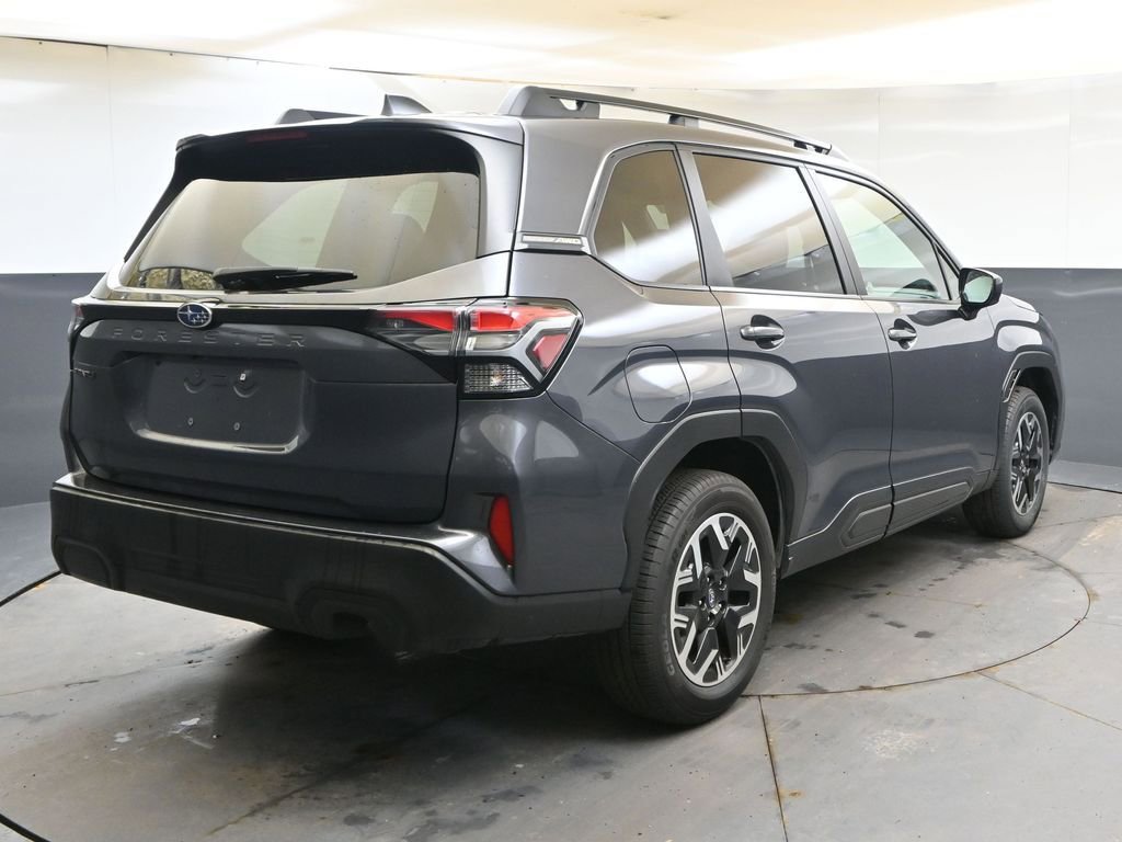 Certified 2025 Subaru Forester Premium image 5