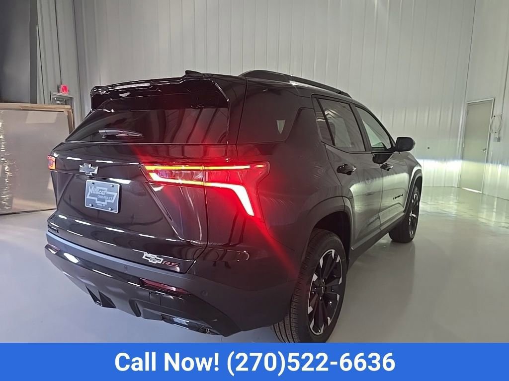 New 2026 Chevrolet Equinox RS w/ Convenience Package III FWD image 8