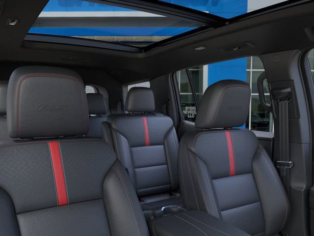 New 2026 Chevrolet Traverse RS w/ LPO, Floor Liner Package image 24