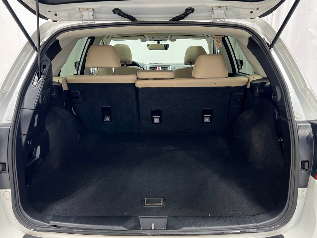 Used 2017 Subaru Outback 2.5i Limited image 28