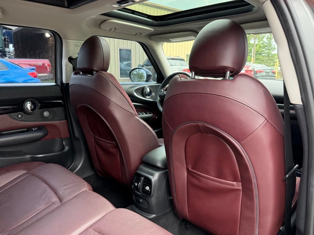 Used 2016 MINI Cooper Clubman FWD image 17