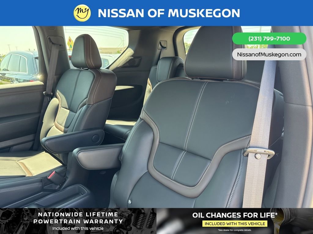 New 2025 Nissan Armada SL w/ Captain's Chari Seat Package image 24