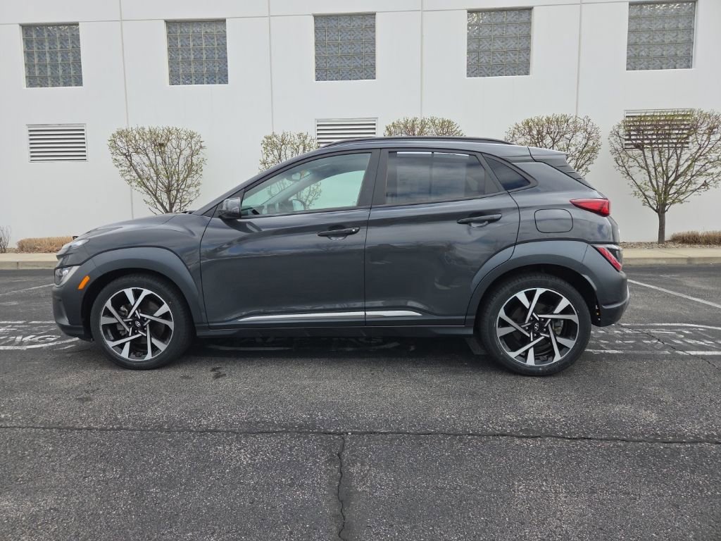 Used 2023 Hyundai Kona Limited w/ Cargo Package AWD/4WD image 5
