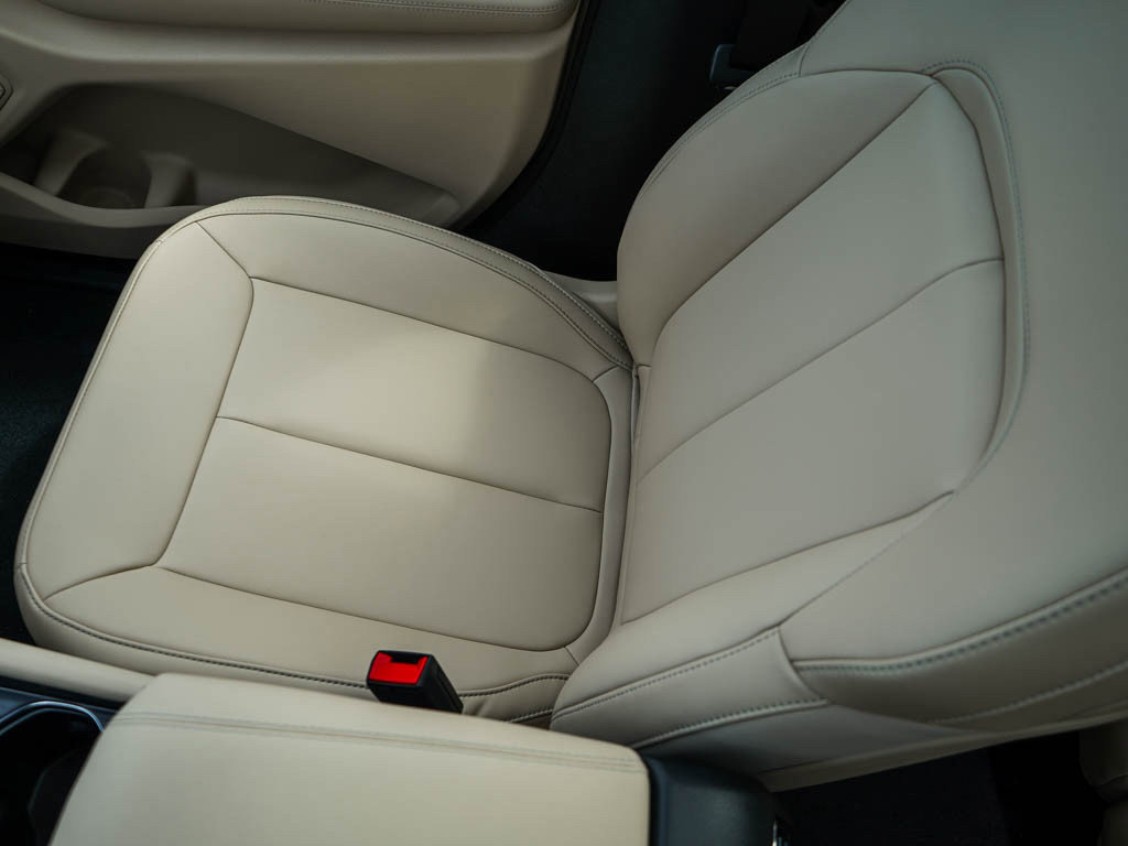 New 2025 Jeep Grand Cherokee L Limited w/ Trailer Tow Package image 26