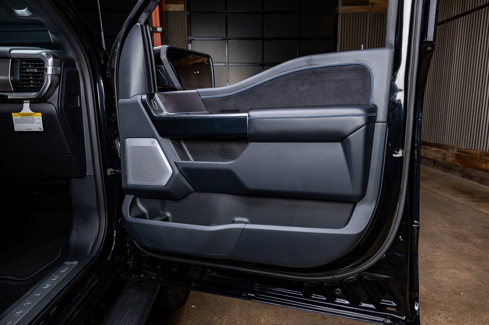 Used 2025 Ford F150 Platinum w/ Equipment Group 702A High image 37